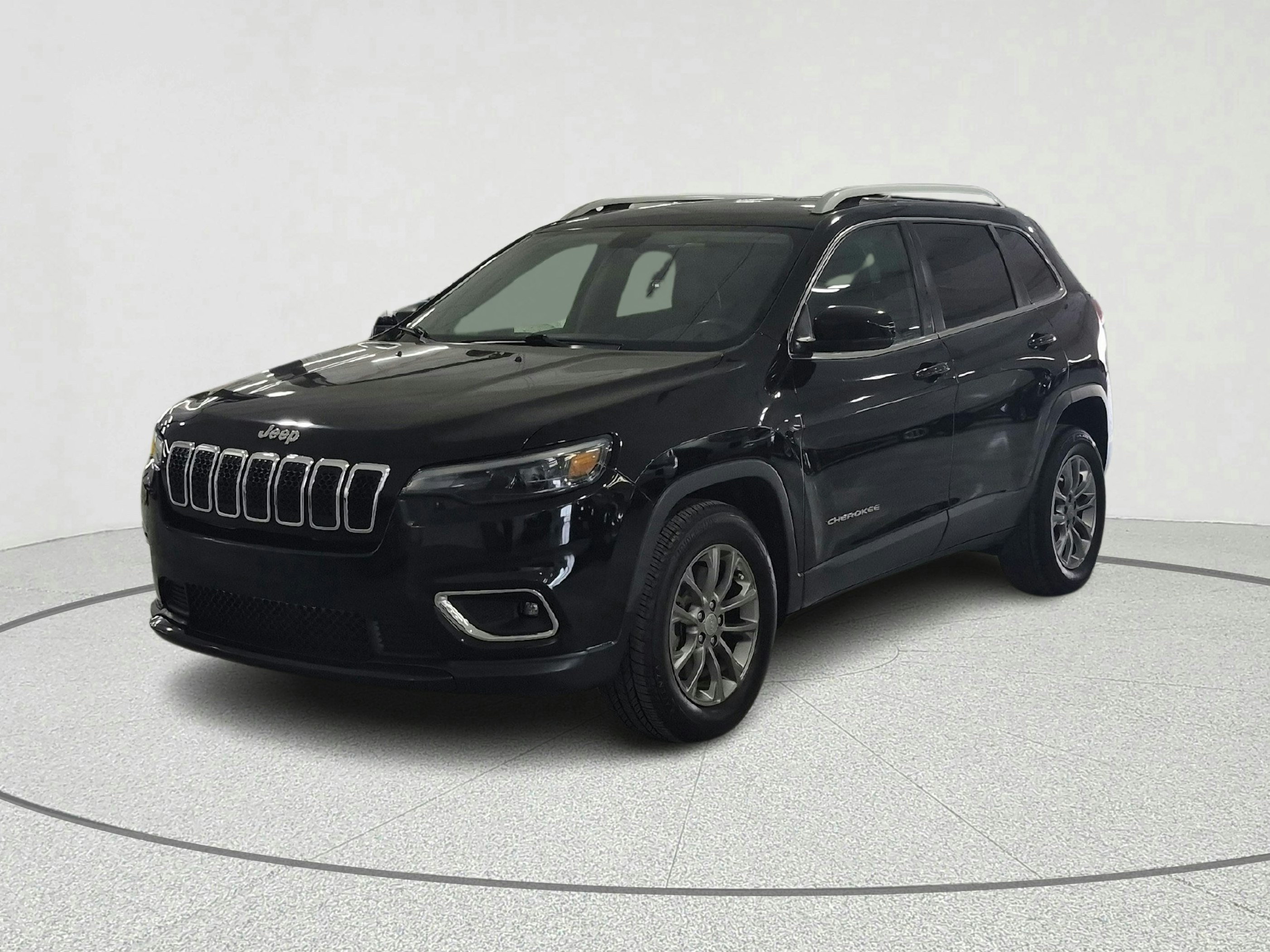2019 Jeep Cherokee Latitude Plus's photo