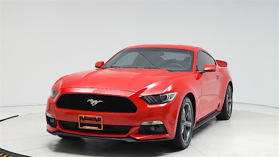 2015 Ford Mustang V6's photo