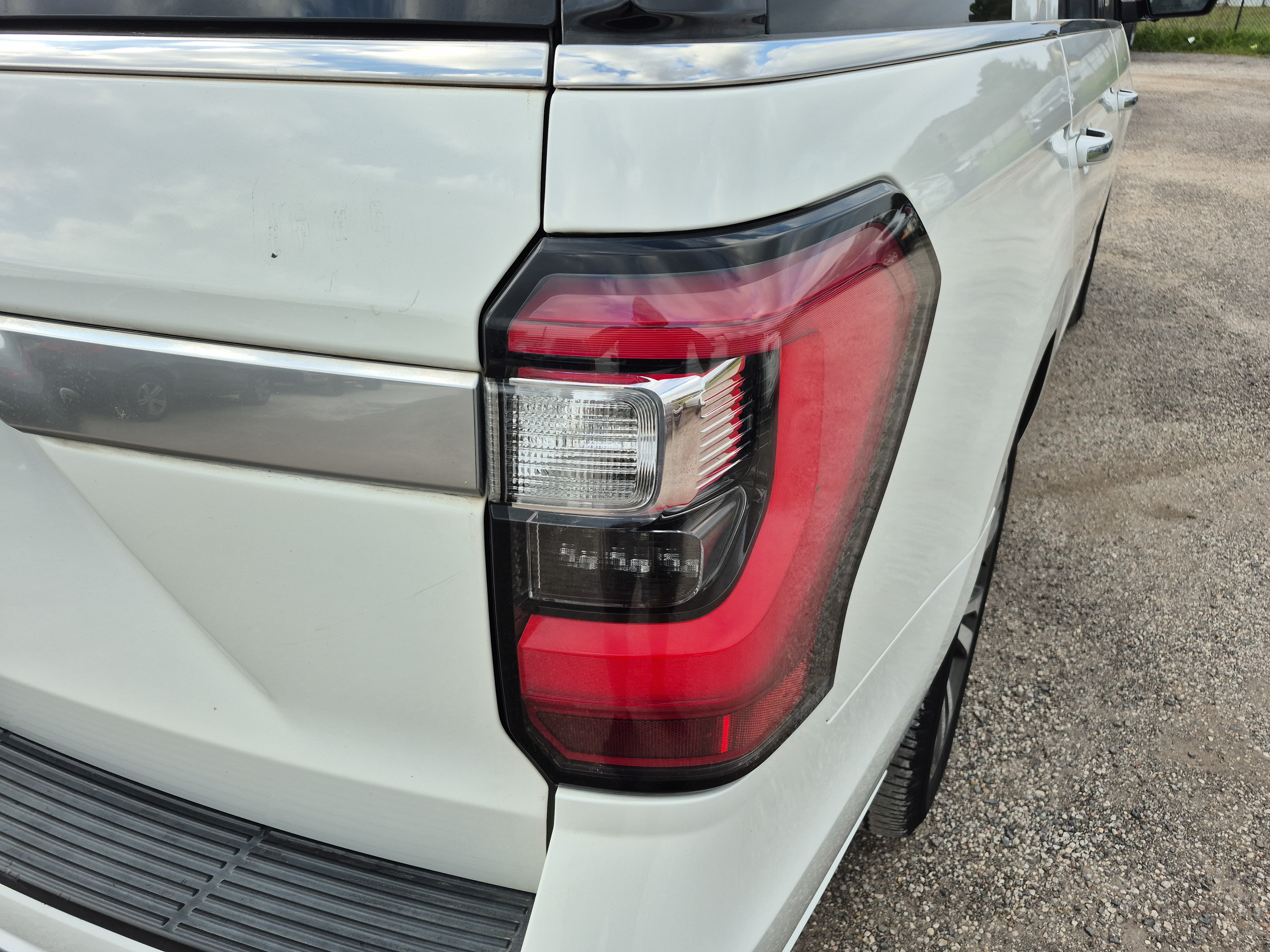 2021 Ford Expedition Platinum - Photo 11