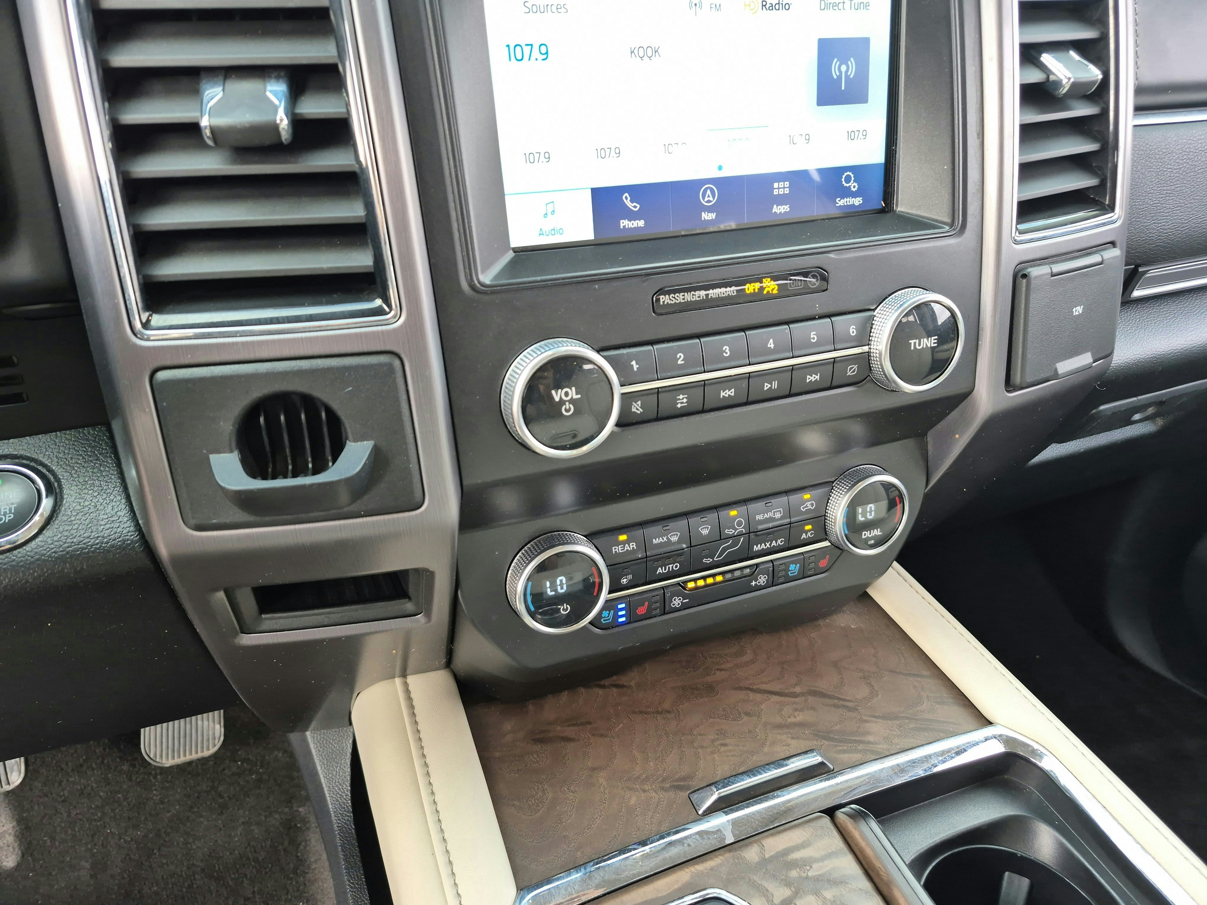 2021 Ford Expedition Platinum - Photo 23