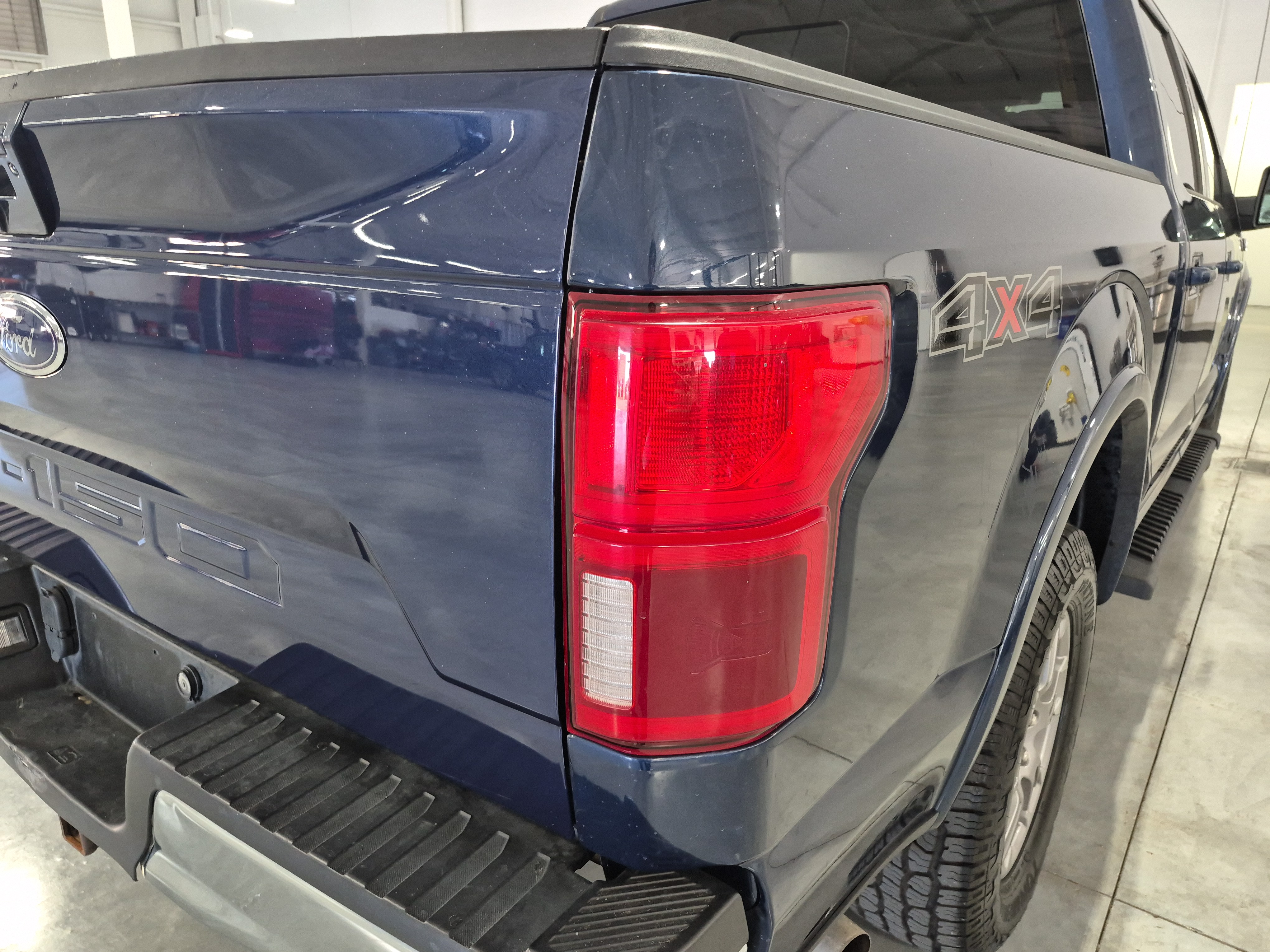 2020 Ford F-150 Lariat - Photo 11