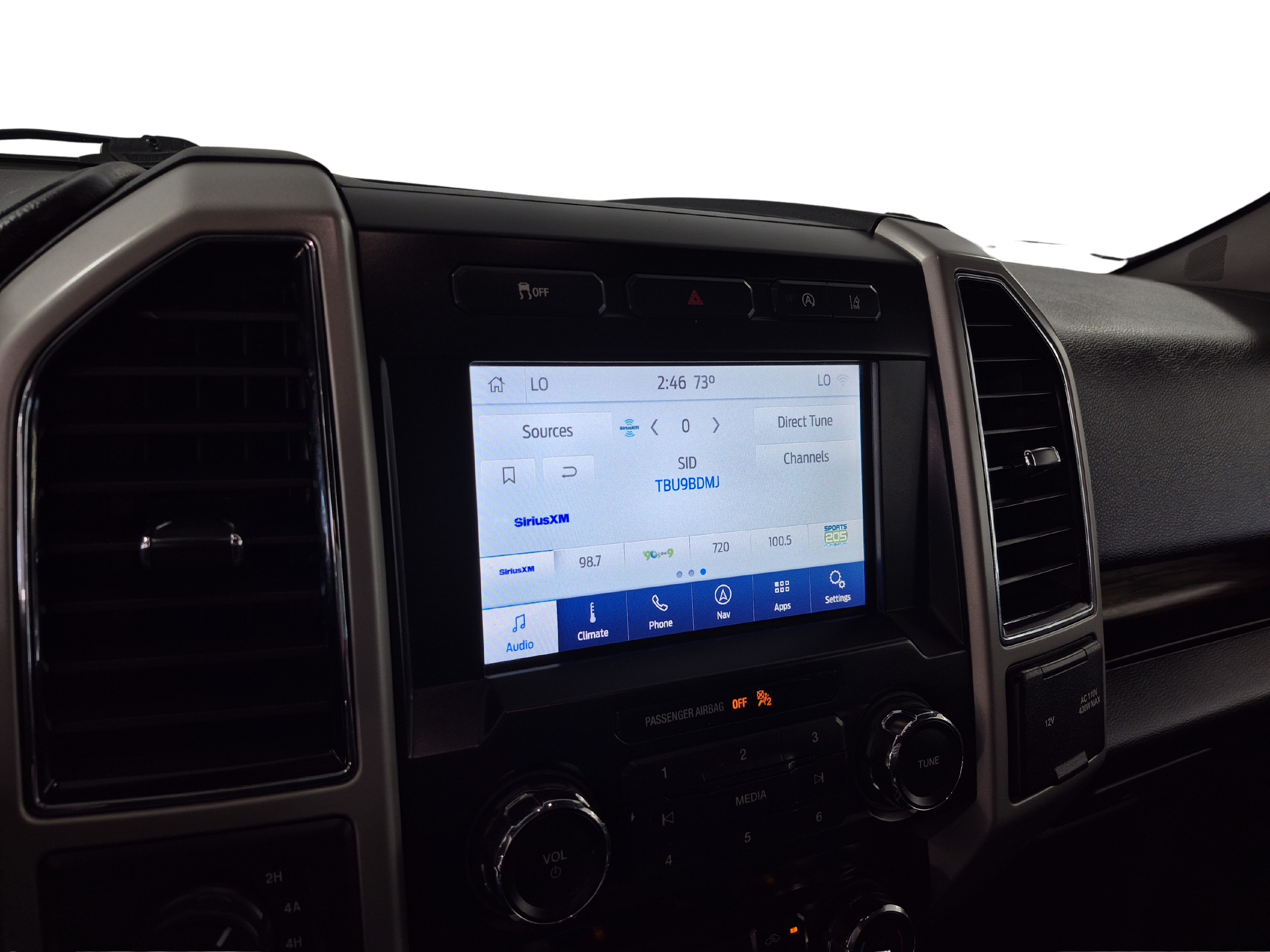 2020 Ford F-150 Lariat - Photo 22