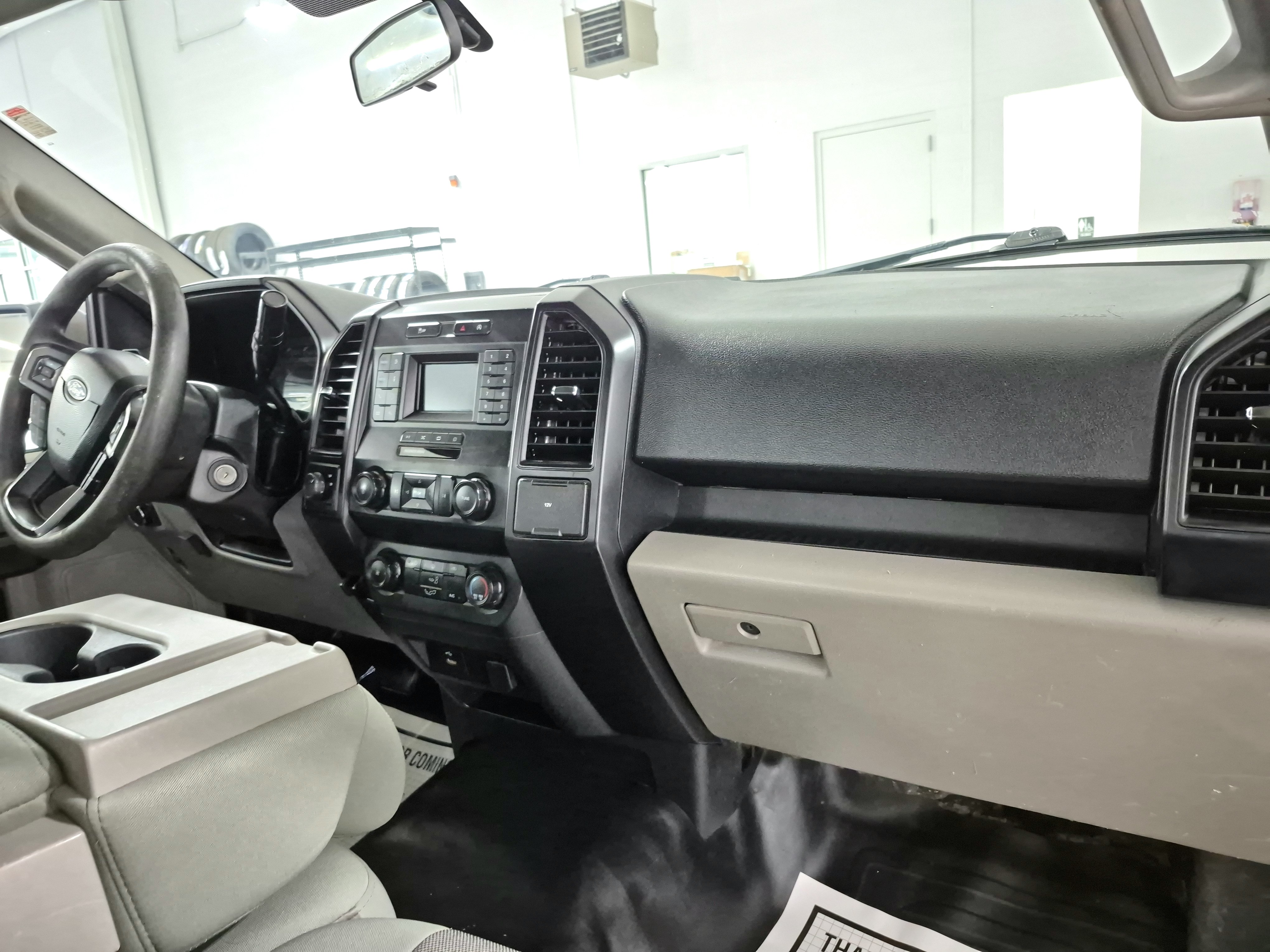 2020 Ford F-150 XL - Photo 17