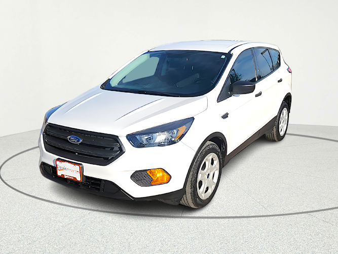 2019 Ford Escape S's photo