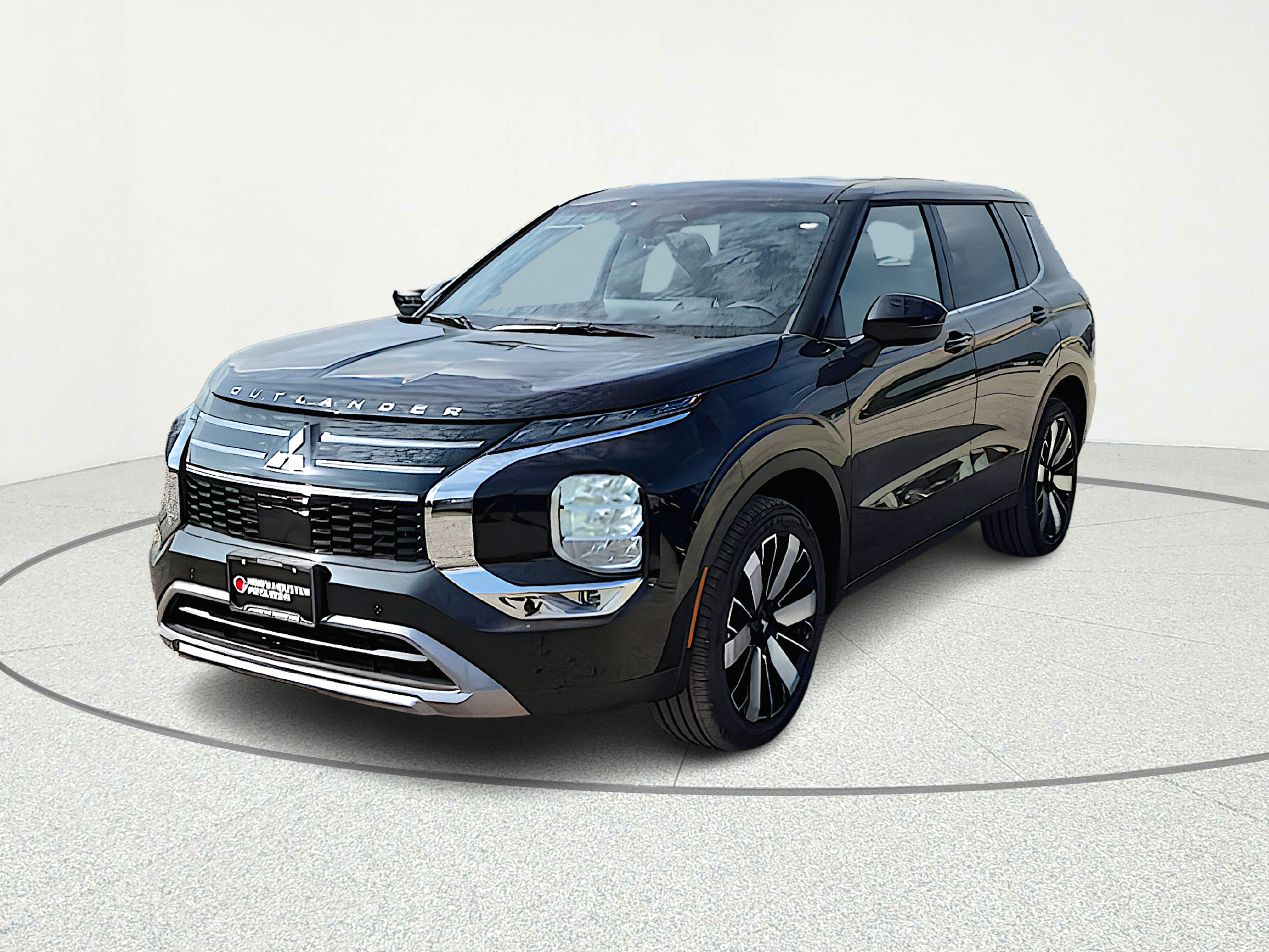 2026 Mitsubishi Outlander SE FWD's photo