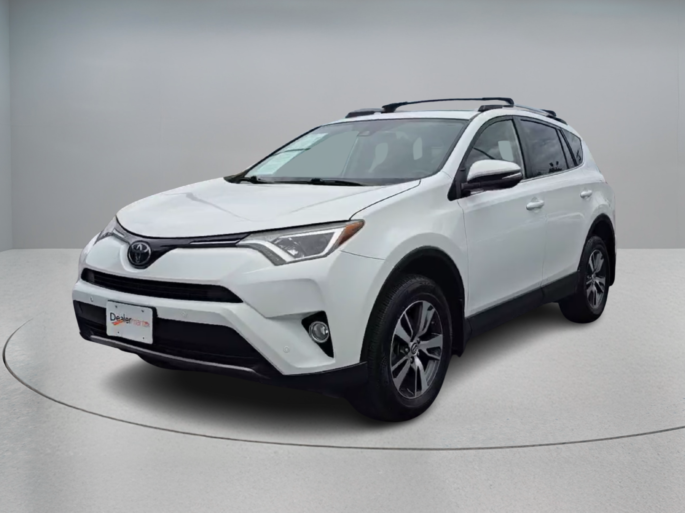 2018 Toyota RAV4 XLE's photo