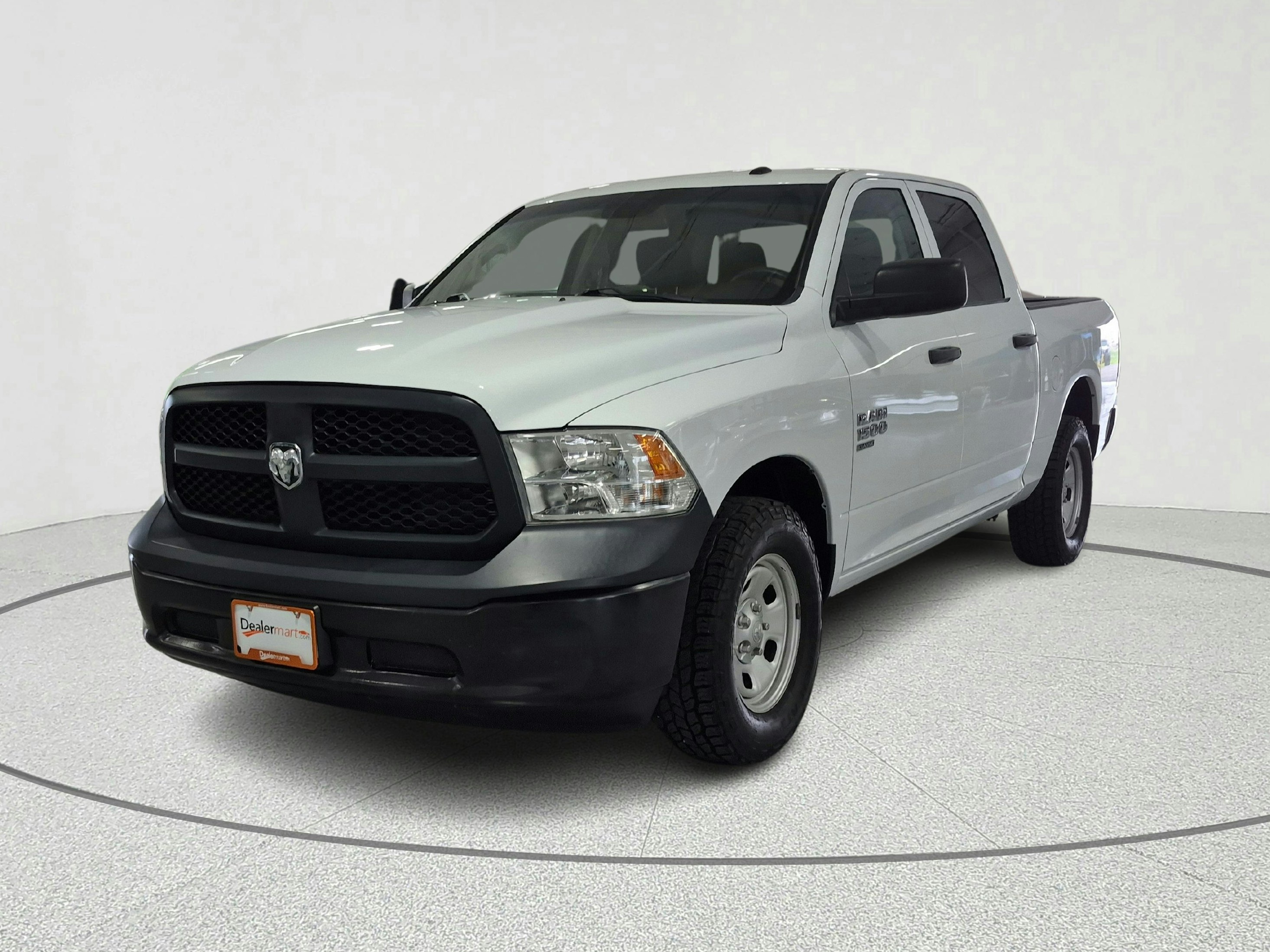 2022 RAM 1500 Classic Tradesman 4x4 Crew Cab 5'7's photo