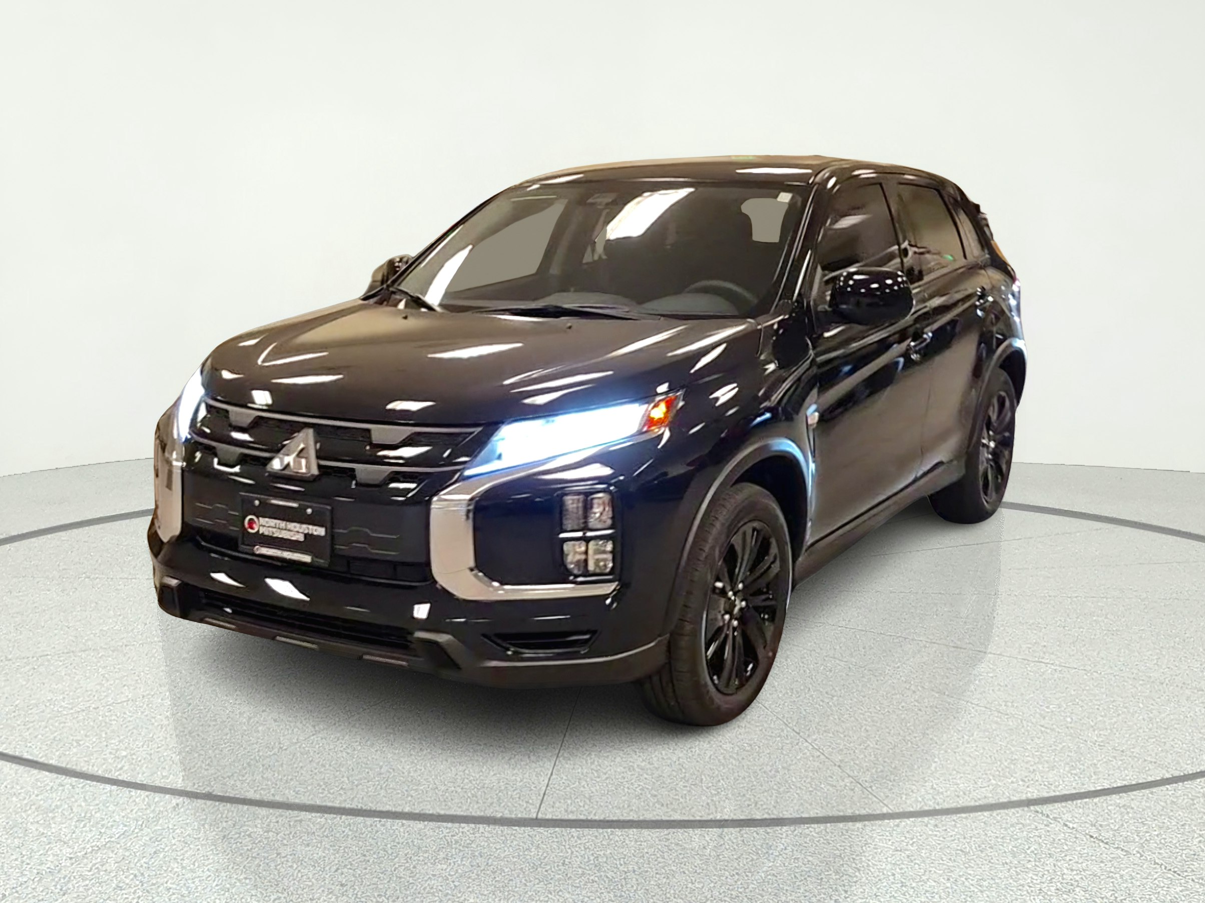2026 Mitsubishi Outlander Sport 2.0 LE AWC CVT's photo