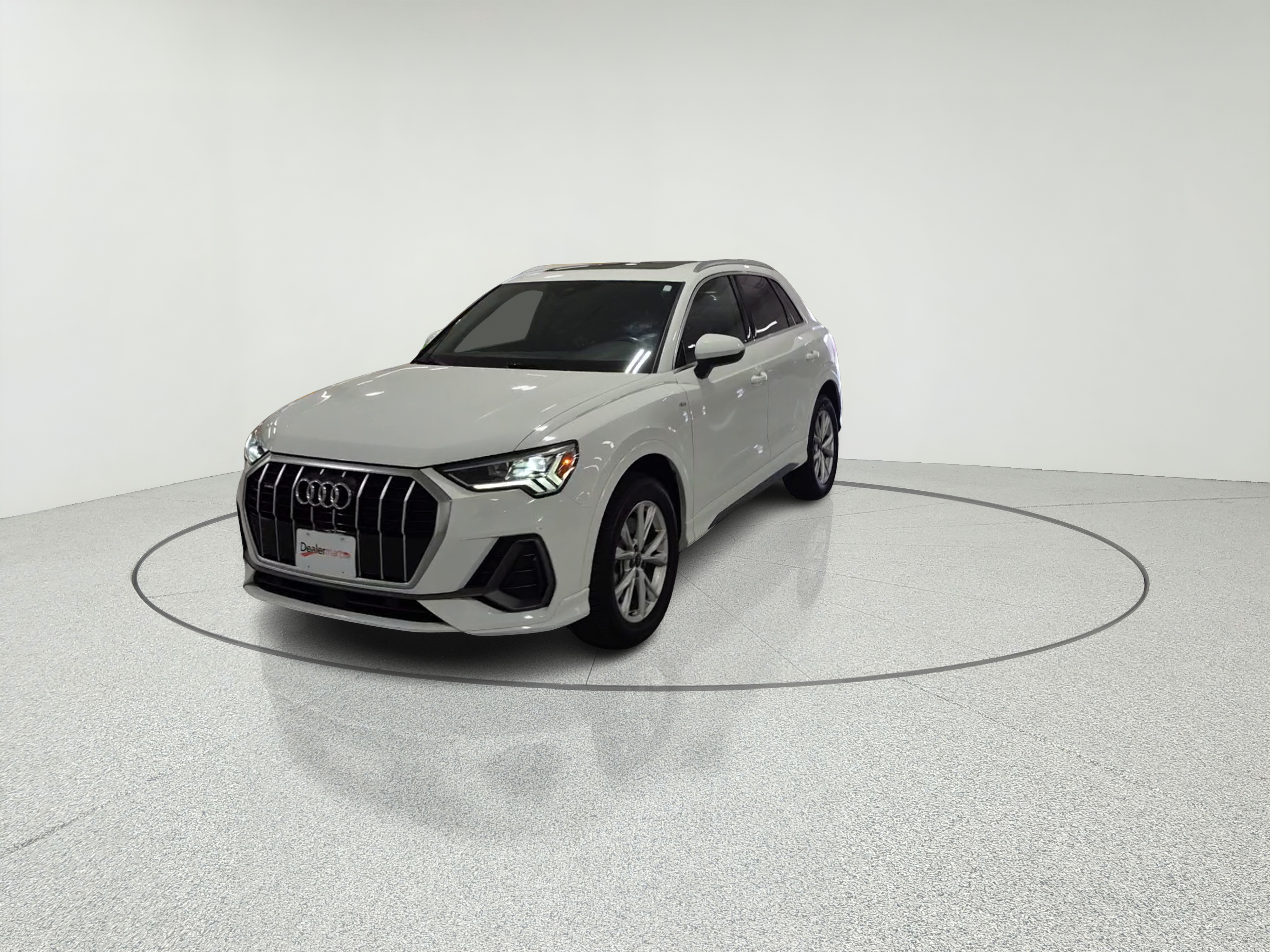 2023 Audi Q3 45 TFSI S Line Premium quattro's photo